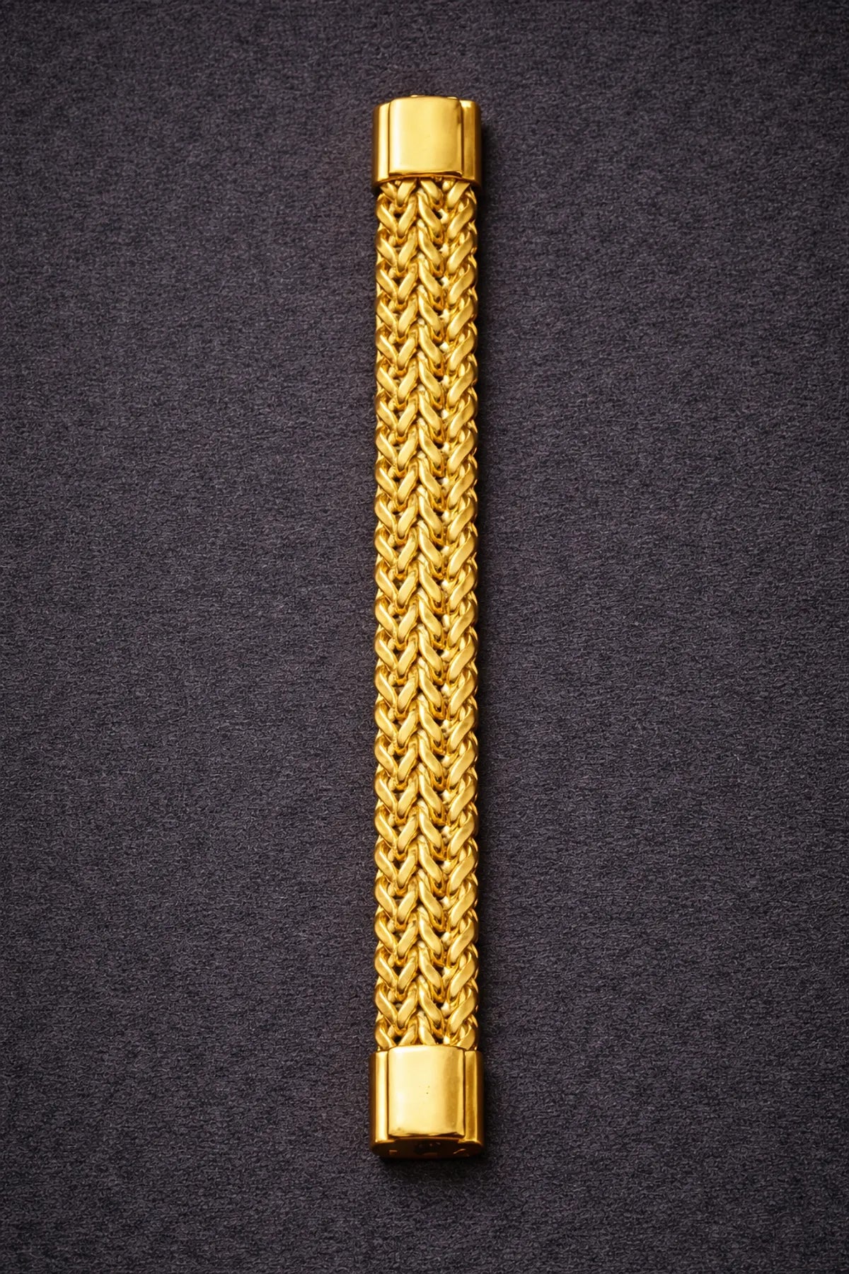 Royal Gold Finish V-Pattern Men’s Bracelet | Anti-Tarnish