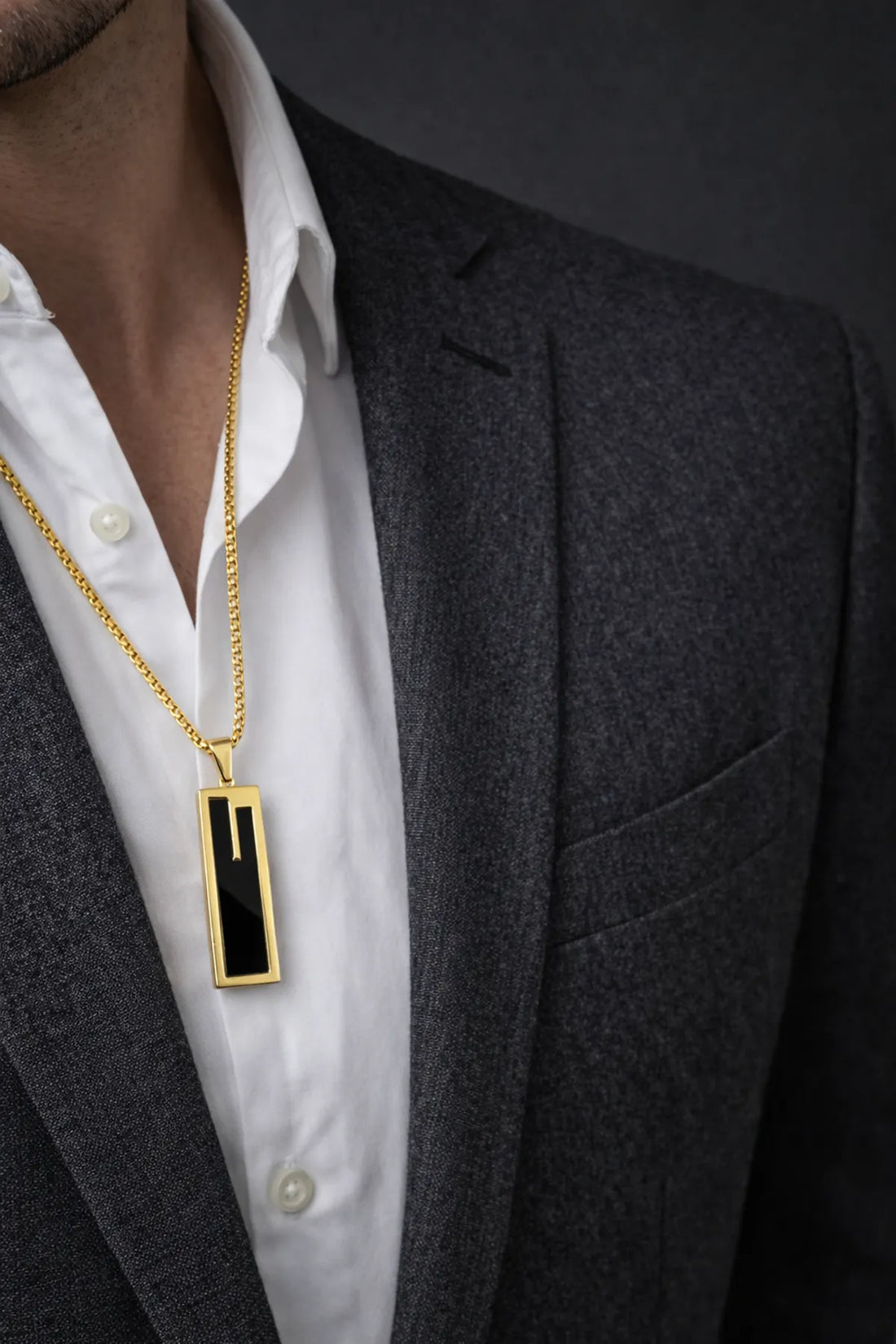 Modern Anti-Tarnish Gold Bar Pendant Necklace for Men